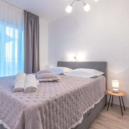 Holiday Home Insulam Mare Traù Esterno foto