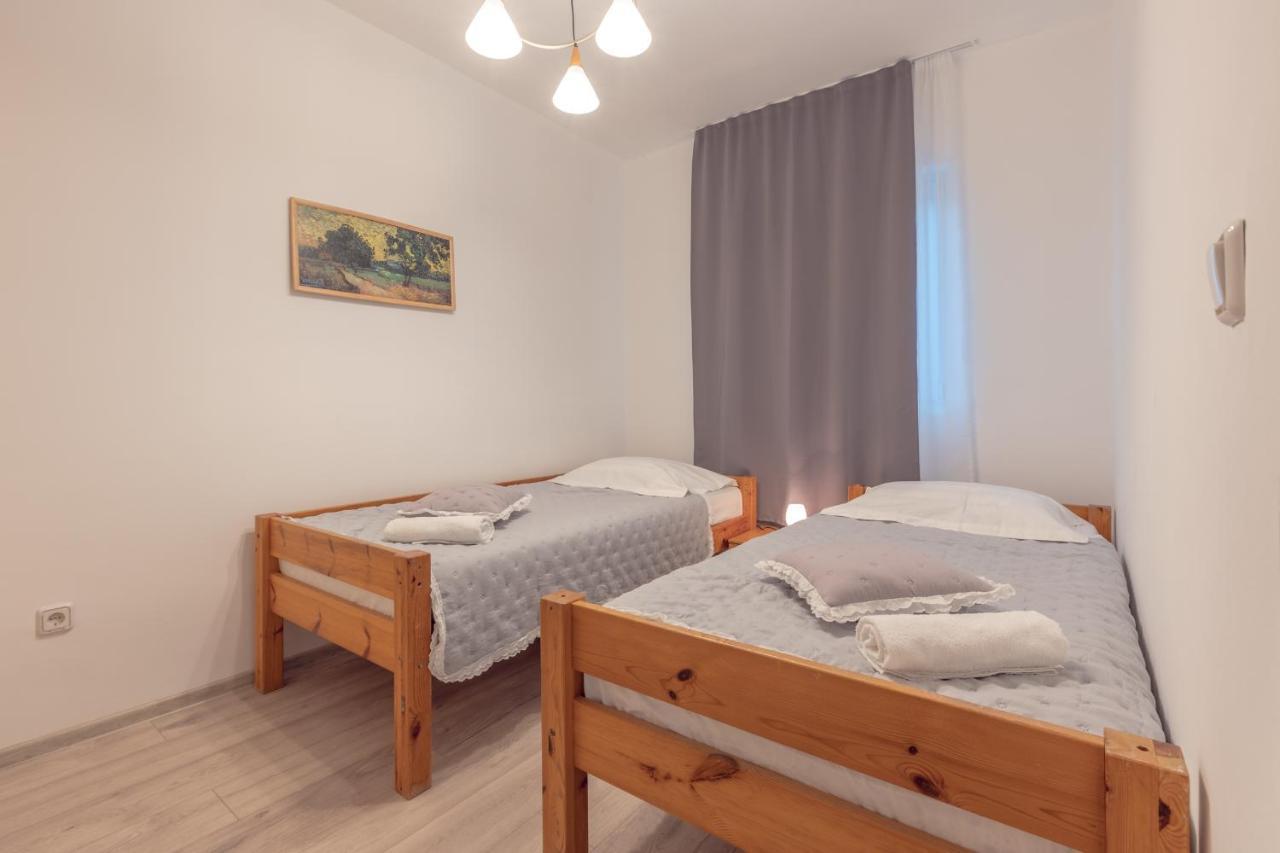 Holiday Home Insulam Mare Traù Esterno foto