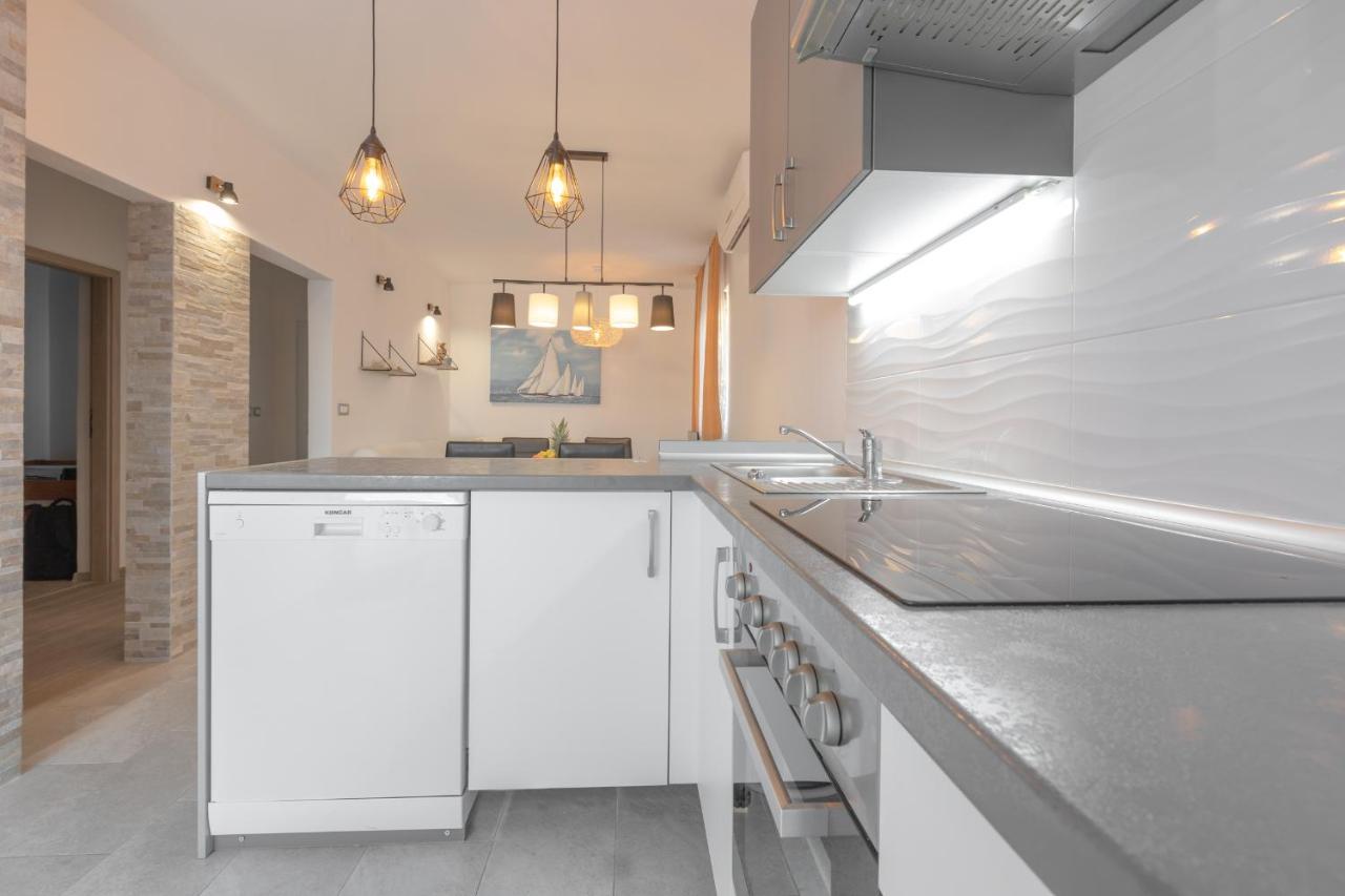 Holiday Home Insulam Mare Traù Esterno foto